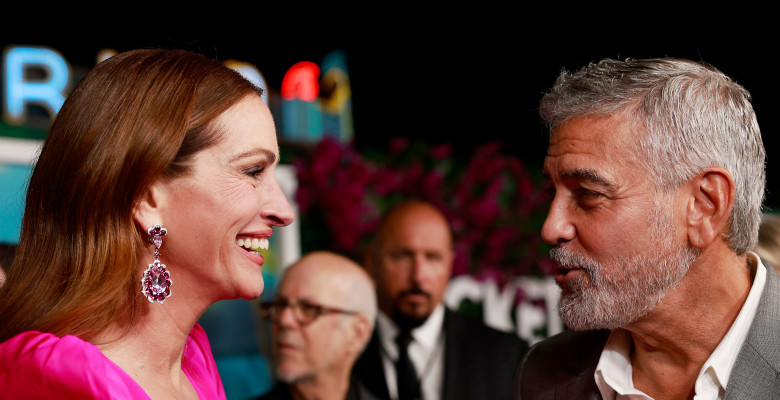 Julia Roberts și George Clooney