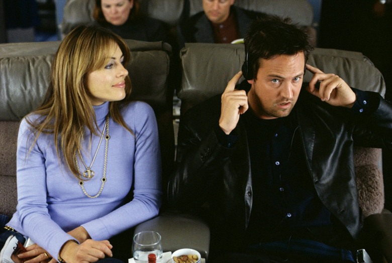 elizabeth hurley si matthew perry)