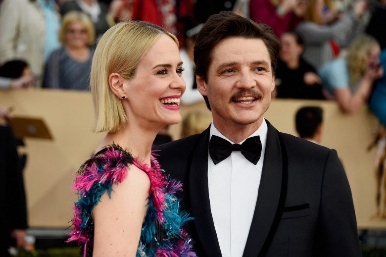 Sarah Paulson, pedro pascal (3)