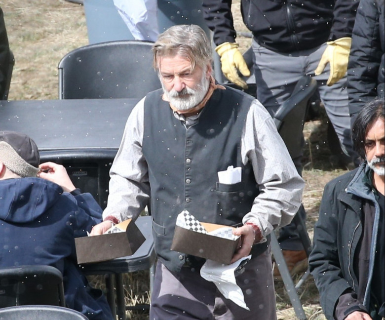 EXCLUSIVE: * EMBARGO: Strictly No Web Before 1030 pm EST 22 April 2023  PREMIUM EXCLUSIVE: Alec Baldwin Is Spotted On Set As He Resumes Filming Of â€�Rustâ€™ In Montana