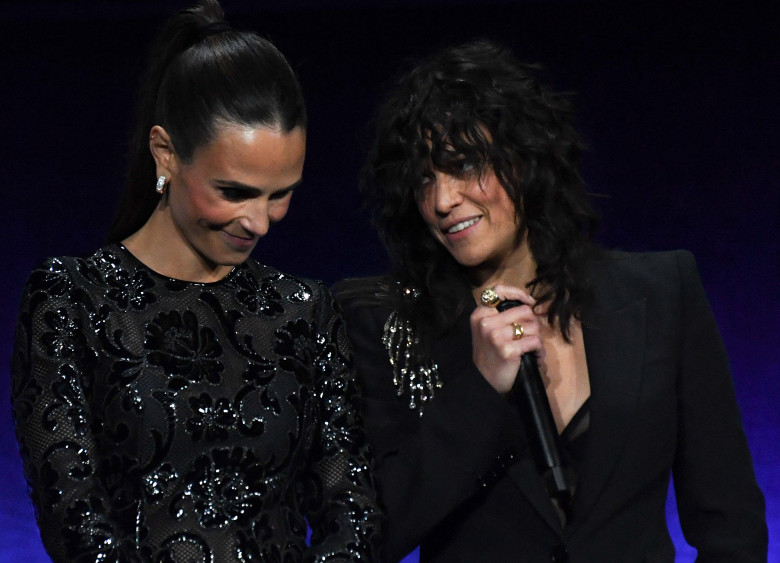 Michelle Rodriguez, Jordana Brewster (7)