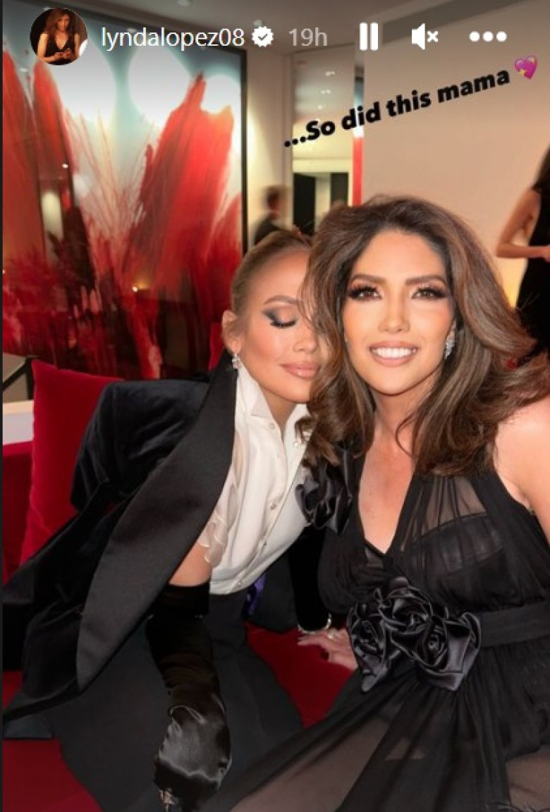 Jennifer Lopez, alături de sora ei, Lynda