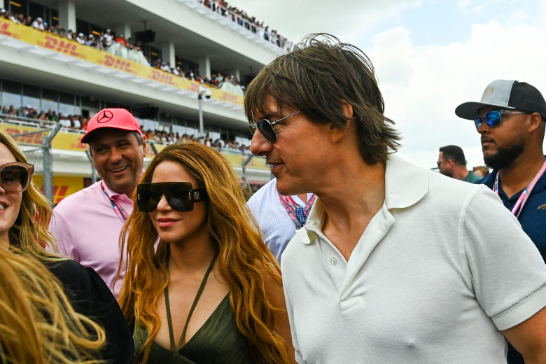 shakira, tom cruise (7)