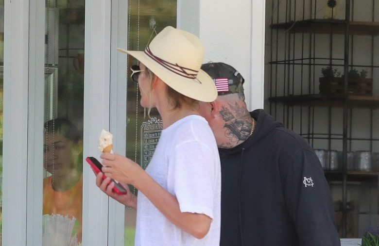 *EXCLUSIVE* Cameron Diaz and Benji Madden go for ice in Los Angeles