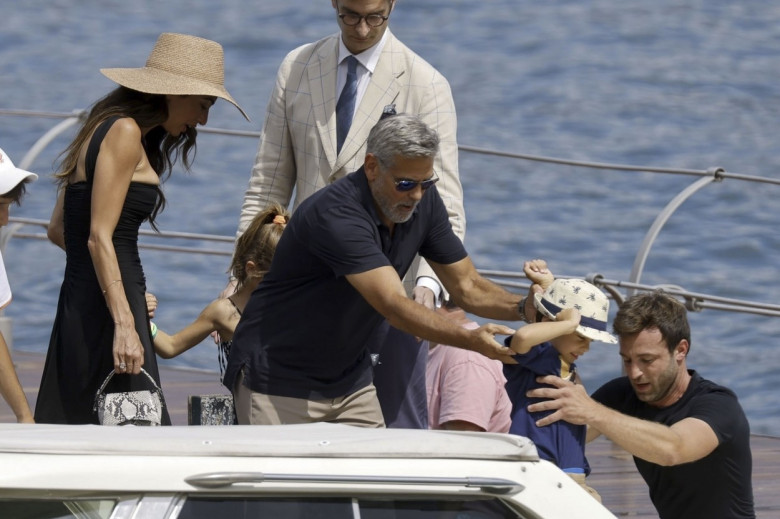 George Clooney și Amal Clooney, alaruri de copii