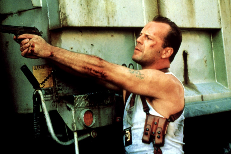 bruce willis in greu de ucis (4)