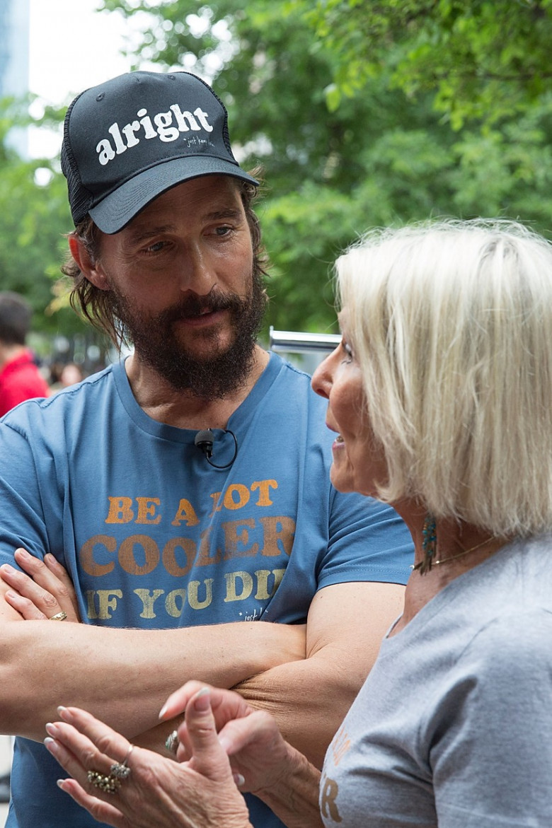 Matthew McConaughey si mama lui