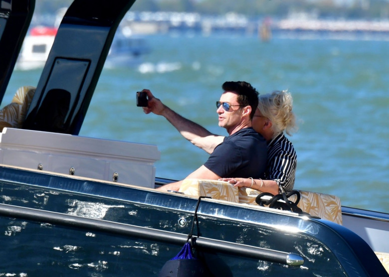 Hugh Jackman și Deborra Lee-Furness, fotografiați împreună pe 10 septembrie / Profimedia Images