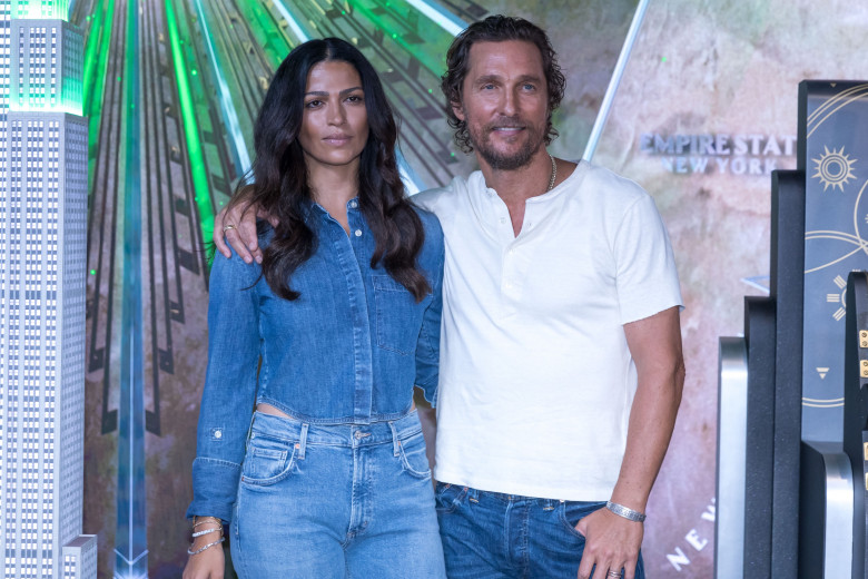 Camila Alves McConaughey And Matthew McConaughey Visit the Empire State Building