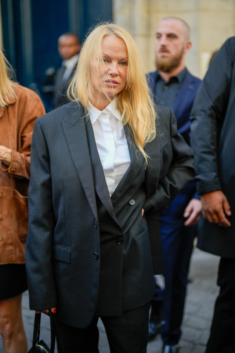 Pamela Anderson, apariție surprinzătoare la Săptămâna Modei de la Paris