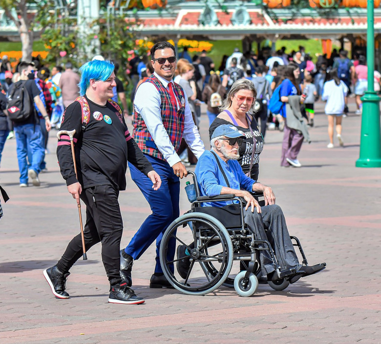 Dick Van Dyke, la Disneyland  / Profimedia Images