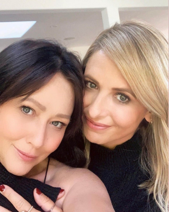 Shannen Doherty și Sarah Michelle Gellar