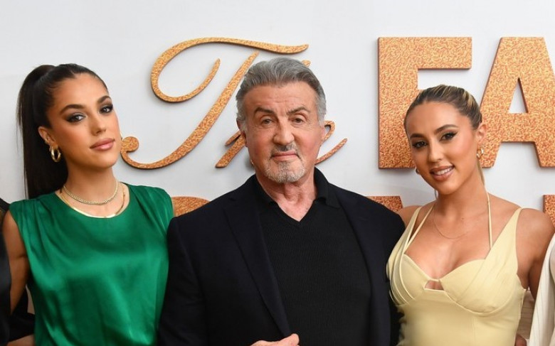 sylvester stallone, sophia si sistine stallone