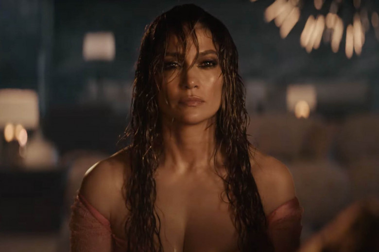 Jennifer Lopez în teaserul „This Is Me...Now”/ Profimedia