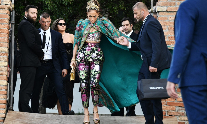 Jennifer Lopez WOWS at the Dolce &amp;amp; Gabbana event in Venice, Italy.