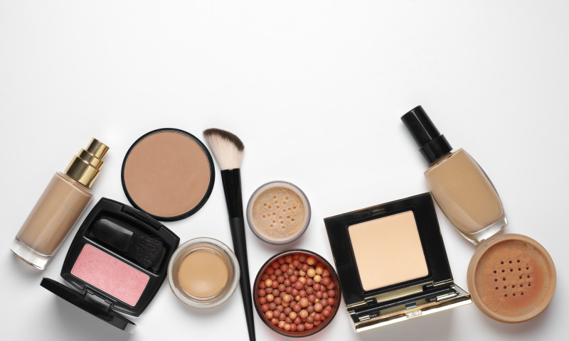 Cum recunoști produsele cosmetice toxice - ingrediente nocive pentru sănătate