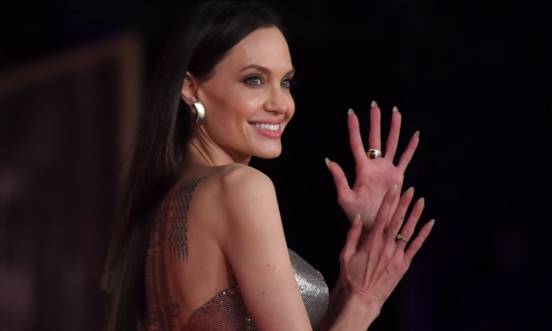 Angelina Jolie, criticată de fani pentru apariția la Festivalul de Film de la Roma