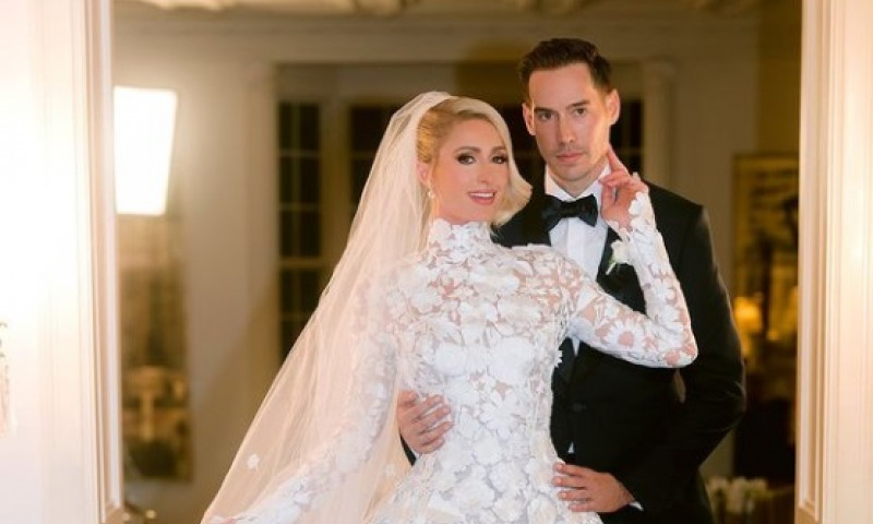 Paris Hilton și Carter Reum s-au căsătorit după doi ani de relație