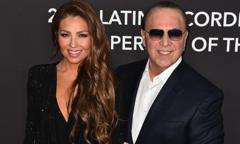 Thalía și soțul ei Tommy Mottola au sărbătorit 21 de ani de căsnicie