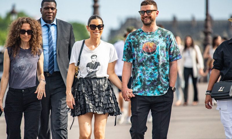 Semi-exclusif - Justin Timberlake et sa femme Jessica Biel sont allés se promener dans la capitale aprčs avoir déjeuner au Café de l&apos;Esplanade ŕ Paris