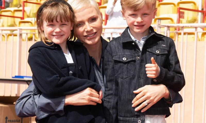 Prințesa Charlene și copiii ei, Jacques și Gabriella/ Foto: Instagram
