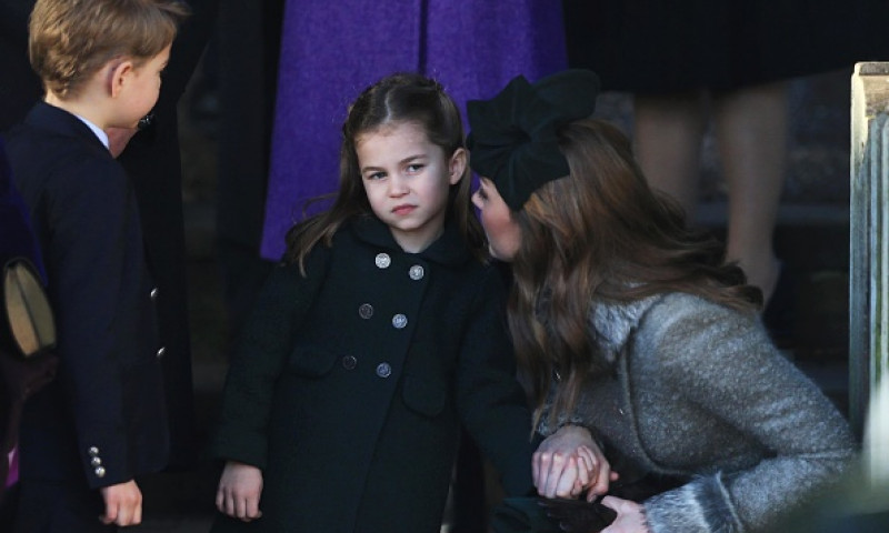 Obiceiul pe care prințesa Charlotte l-a luat de la mama ei Kate Middleton/ Getty Images