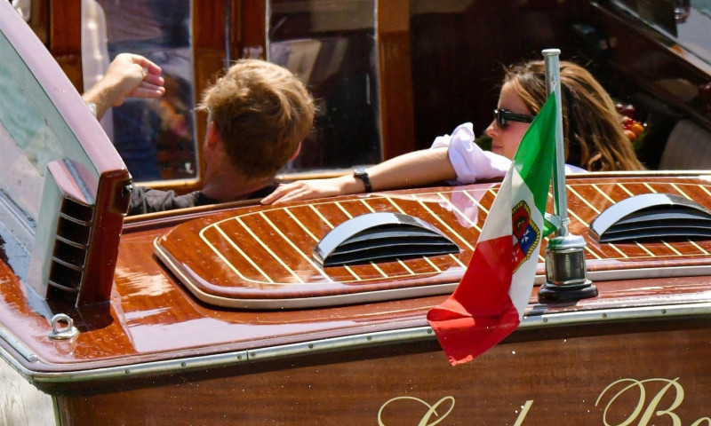 *PREMIUM-EXCLUSIVE* *MUST CALL FOR PRICING BEFORE USAGE* The British Actress and Harry Potter star Emma Watson is spotted with the American businessman Ryan Walsh pictured leaving the Fondazione Giorgio Cini in Venice. *PICTURES TAKEN ON THE 31/05/2023*