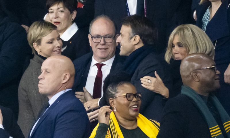 La princesse Charlene de Monaco laisse éclater sa joie lors de la victoire de l'Afrique du Sud à la finale de la coupe du monde de rugby au stade de France