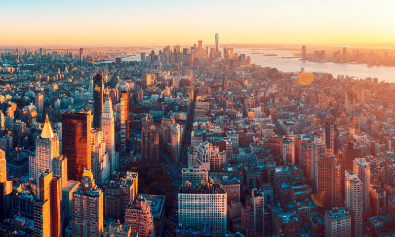 Amazing,Aerial,Panoramic,View,Of,Manhattan,Wit,Sunset