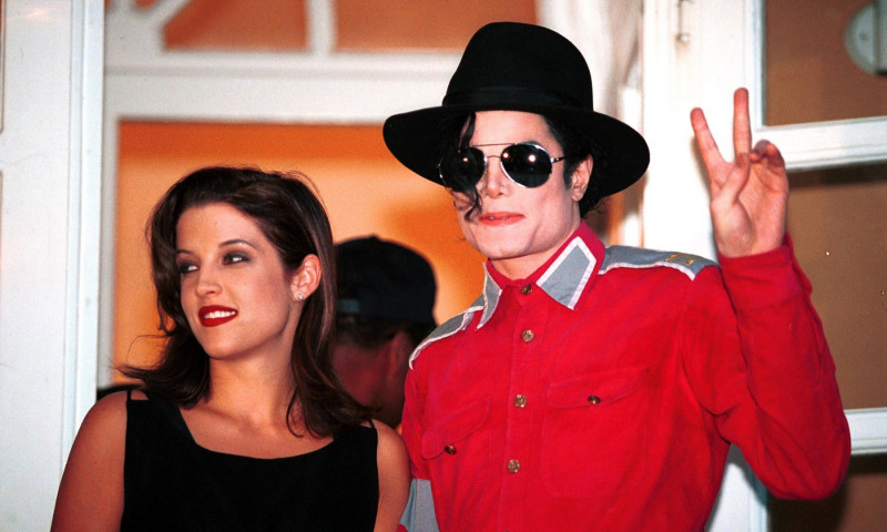 Lisa Marie Presley And Michael Jackson