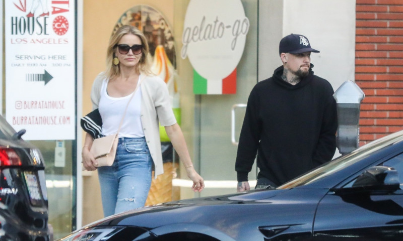 *EXCLUSIVE* Cameron Diaz and Benji Madden have a date night dinner at Urth Caffe in Beverly Hills