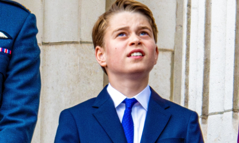 Royal family marks VE Day 80th anniversary with balcony appearance at Buckingham Palace