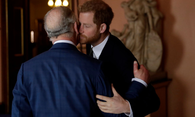 regele charles si printul harry