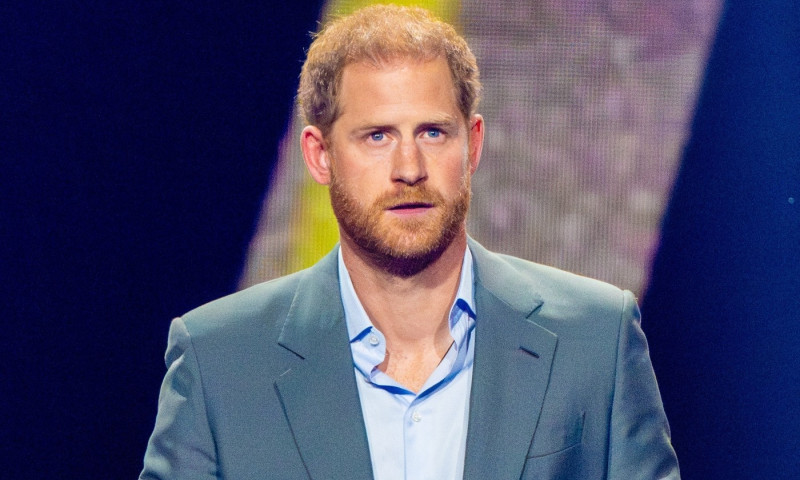 Meghan Markle celebrates 44th birthday! **FILE PHOTOS**