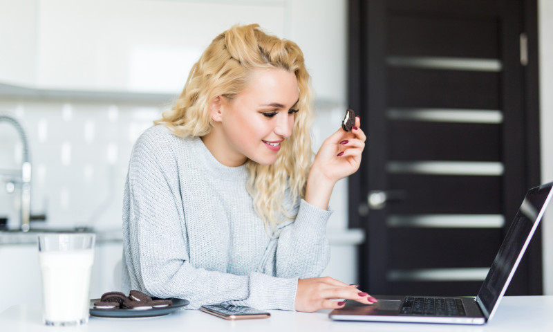 Cele 3 zodii care vor câștiga mai mulți bani la locul de muncă până la finalul lui 2025/ Freepik