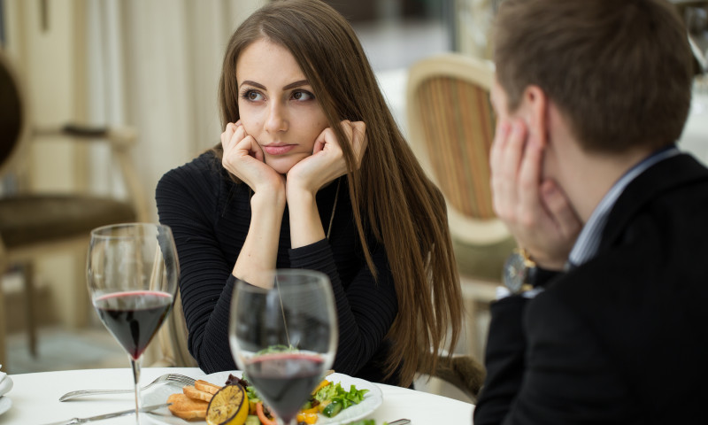 A ieșit cu un bărbat pe care l-a cunoscut la sală, dar a avut parte de un șoc/ Shutterstock