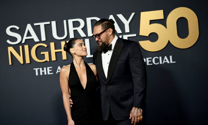 Jason Momoa și iubita lui, Adria Arjona