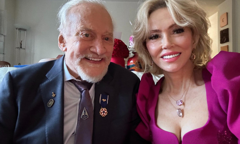 buzz aldrin si anca faur (2)
