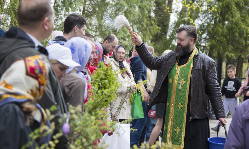 salcie, florii, biserica