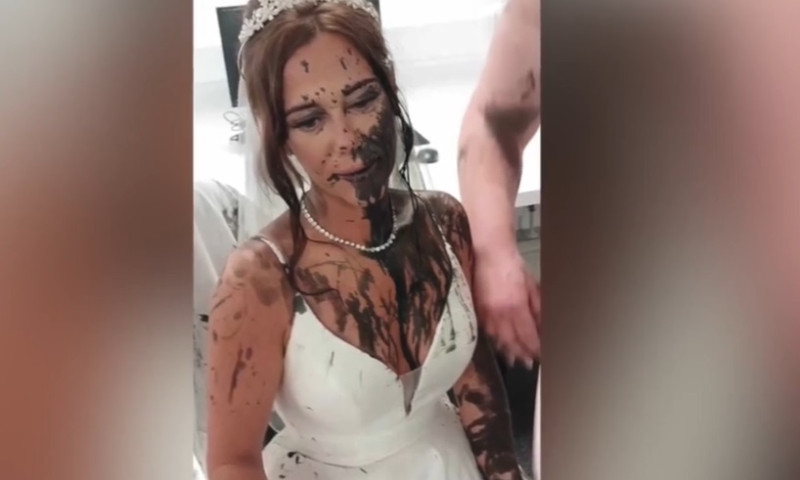 Cum s-a răzbunat o cumnată pe mireasă