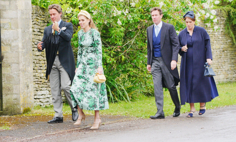 prințesele Eugenie și Beatrice