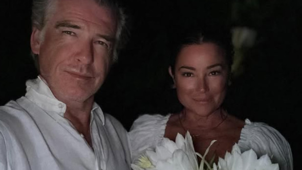 Soția lui Pierce Brosnan, poze dulci de cuplu și declarație superbă la aniversarea căsniciei: Abia aștept următorii 25 de ani împreună