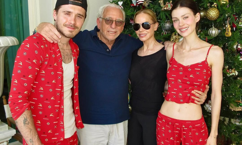brooklyn beckham, nicola peltz si parintii ei