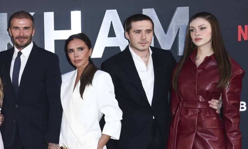 david beckham, victoria beckham, brooklyn beckham, nicola peltz