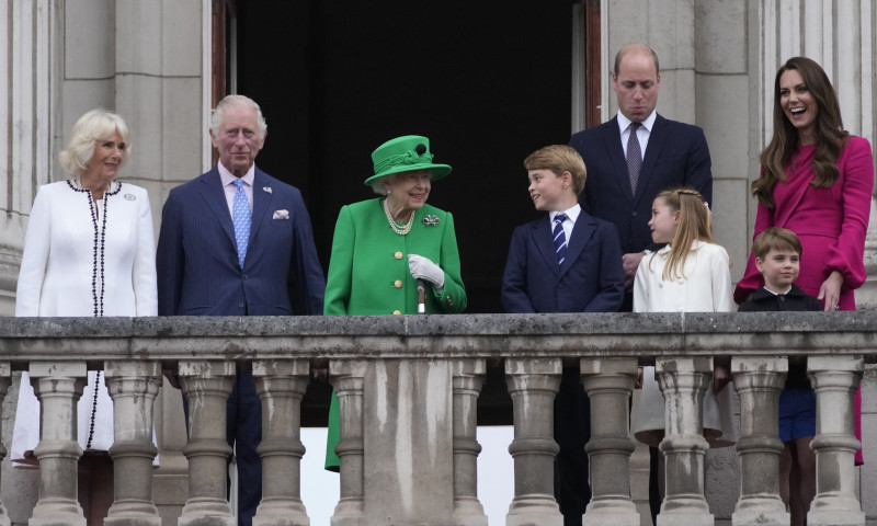 Regina Elisabeta a prezis relația dintre prințul George și prințesa Charlotte/ Profimedia