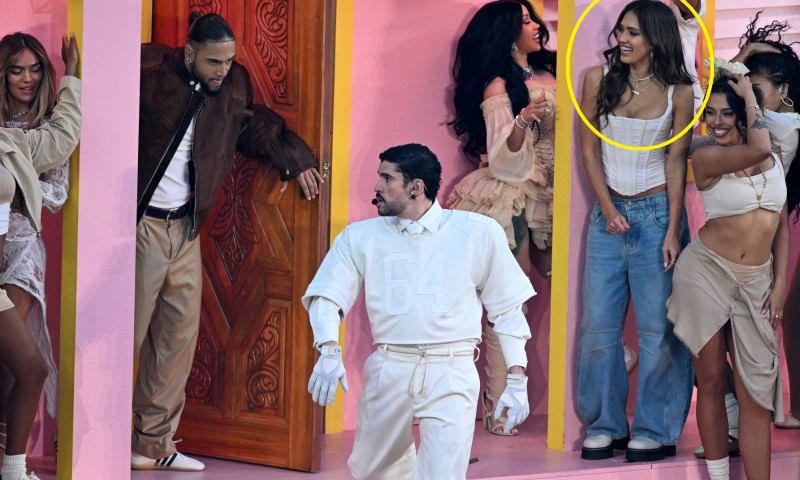 jessica alba, super bowl 2026, bad bunny (2)