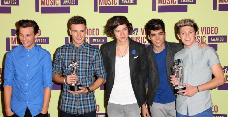 lista-castigatorilor-mtv-vma-2012-vezi-cine-a-plecat-acasa-cu-un-premiu-de-la-mtv-video-music-awards