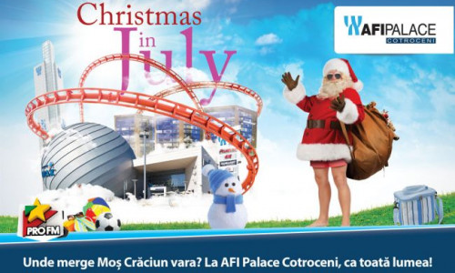 christmas-in-july-la-afi-palace