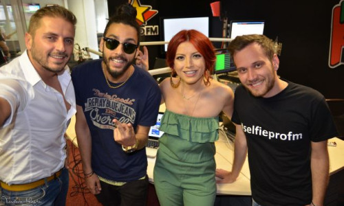 elena-gheorghe-si-glance-la-profm-live-session-vezi-cum-a-cantat-noul-single-mamma-mia-si-hitul-impossible 6