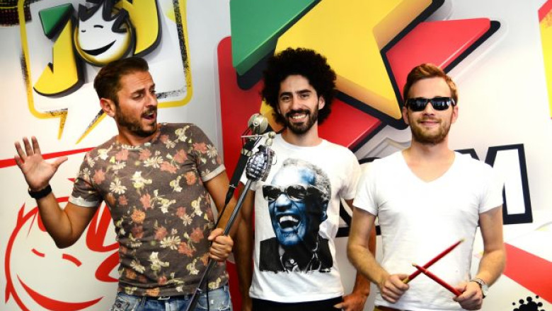 viky-red-live-session-de-exceptie-in-studioul-profm-vezi-ce-piese-a-cantat-video 1